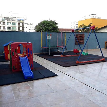 Edifício cm Piscina, Churrasqueira e 1 Vaga de Garagem Guarujá Exterior foto
